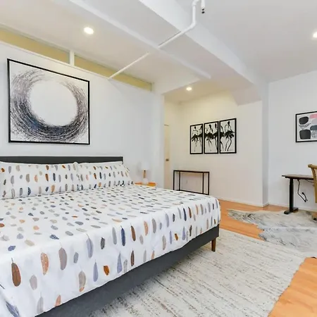 South End Hospitality: Downtown Crossing Large Lofted Location * Boston