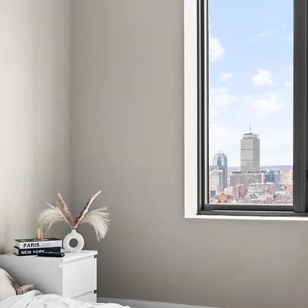 West End Penthouse Edition *