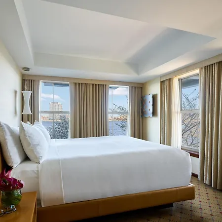 Battery Wharf Hotel, Waterfront Boston