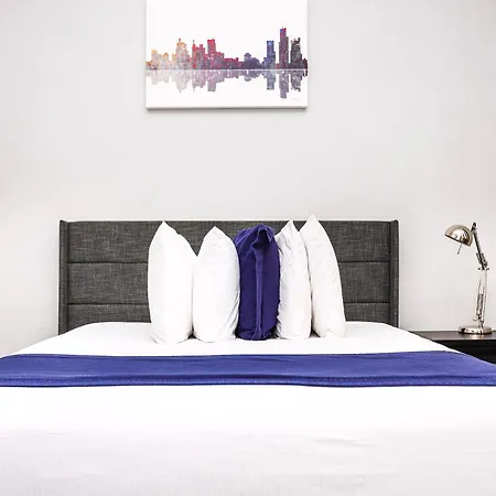 Apartment Large Stylish Newbury Street W/ Kitchen Boston