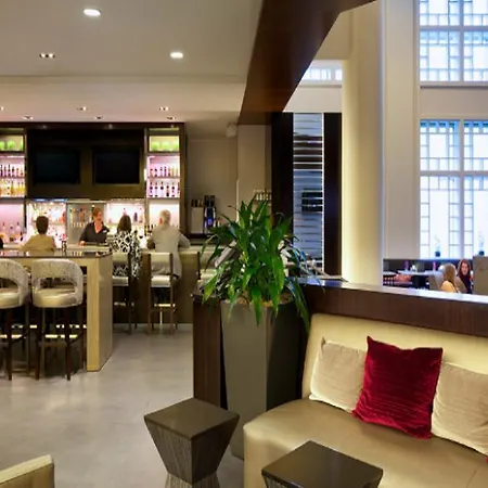 Hyatt Regency 4*