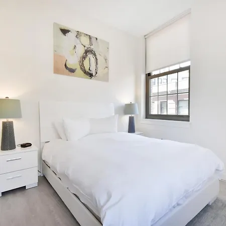 Global Luxury Downtown Apartment Boston