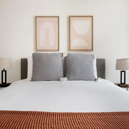 Back Bay 2br W Rooftop Gym Nr Shopping Bos-877 *