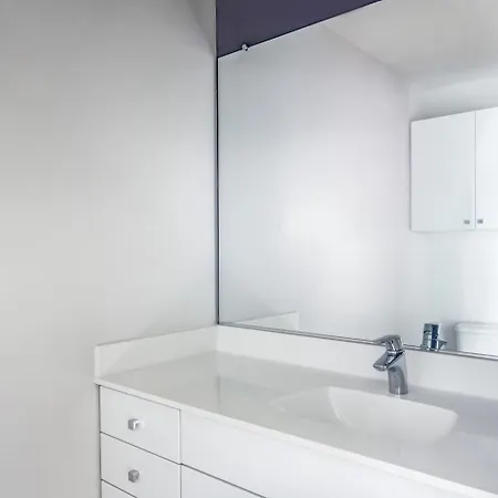 Chinatowntheater District 2br W Gym Wd Nr T Bos-432a * Boston
