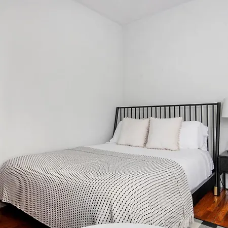 Apartment Blueground Longwood Shared Wd Nr Bars Food Bos-1071