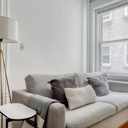 Apartment Blueground Longwood Shared Wd Nr Bars Food Bos-1071