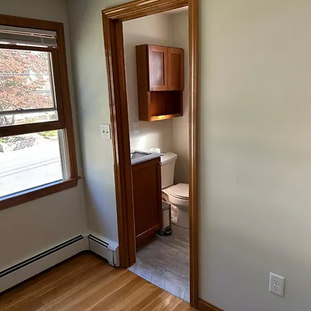 Single Family House - 19' Train To Back Bay * Boston