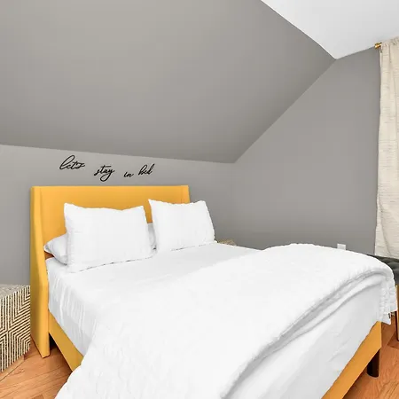 Apartment Comfort Iii Boston