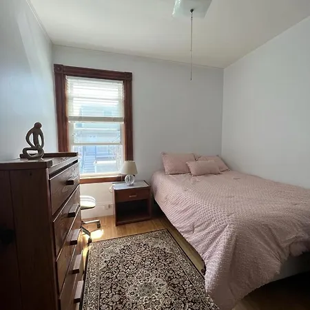 Private In A Grand House Homestay