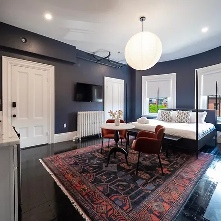 The Chester Apartment