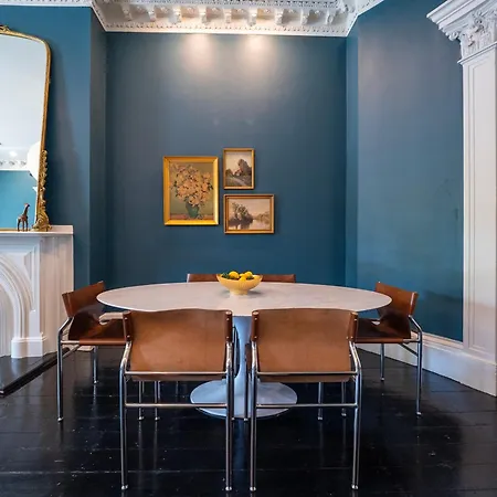 The Chester Apartment