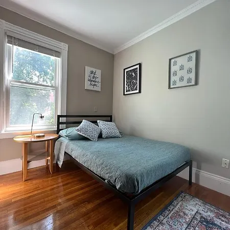 Private In A Grand House Homestay Boston
