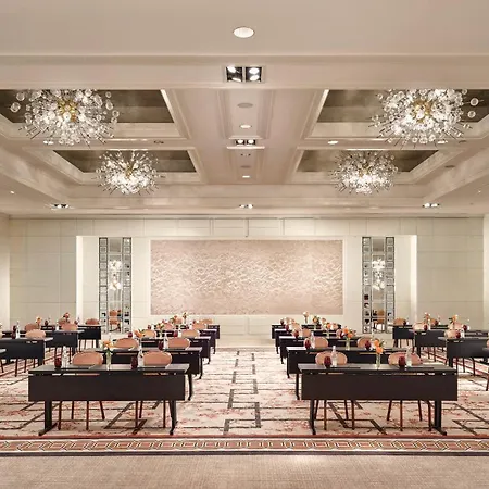 Mandarin Oriental,