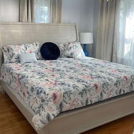Amazing Downtown View Guest house *