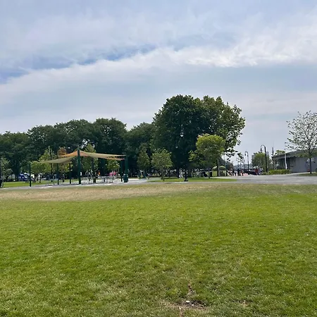 Piers Park Lane Shared House Homestay Boston