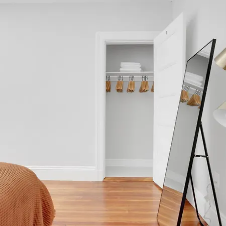 2br In Desirable Quiet Area Nrgrocery T-stop Bos-537 * Boston