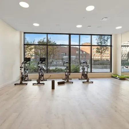 Chic 2br 2ba Retreat In The Heart Of Fenway Park Apartment *