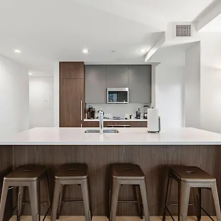 Chic 2br 2ba Retreat In The Heart Of Fenway Park *