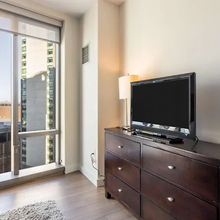 Spacious In Heart Of Back Bay - 30-1409 *