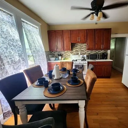 Cozy 1-bed Private Downtown Dorchester, Ma! * Boston