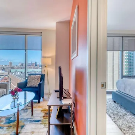Spacious Back Bay