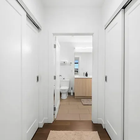 Fancy 2br 2ba Fenway Apartment *