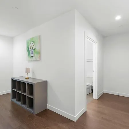 Fancy 2br 2ba Fenway Apartment Boston