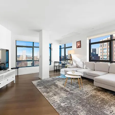 Apartment Fancy 2br 2ba Fenway Boston