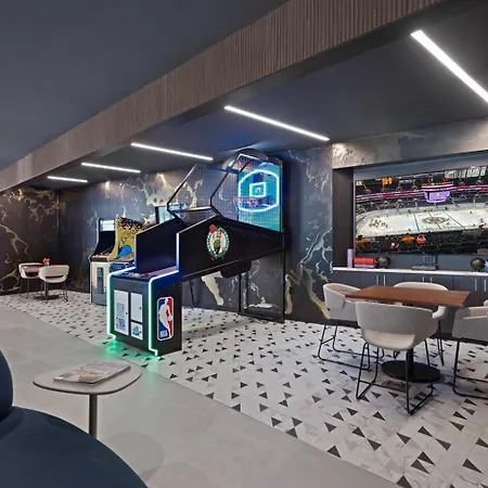 Blueground Revere Gym Pool Wd Lounge Bos-1100 Apartment
