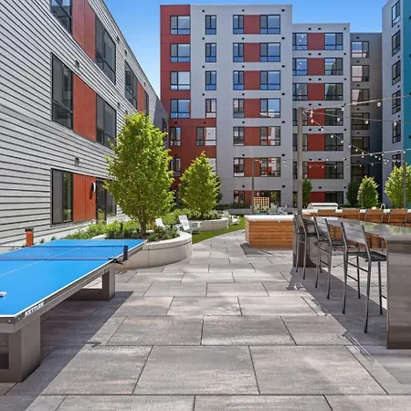 Blueground Revere Gym Pool Wd Lounge Bos-1100 Apartment