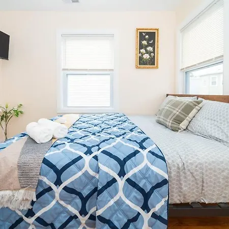 30-3 - 3br - Cozy Near Franklin Park Zoo *
