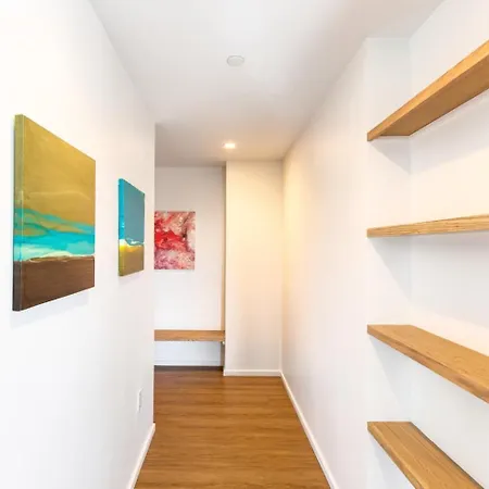 Luxury Apt With Gym - 345-861 Boston