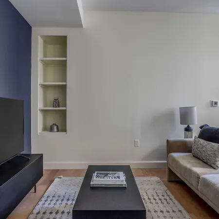 Back Bay 1br W Gym Wd Nr Shopping Bos-925 Boston
