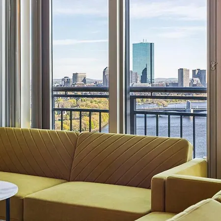 Tranquil 2 Bedroom 2ba With Stunning Views Apartment Boston