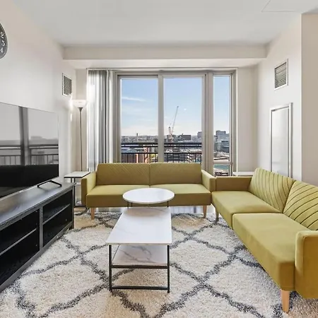 Tranquil 2 Bedroom 2ba With Stunning Views *