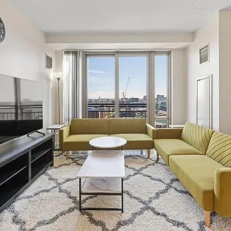Tranquil 2 Bedroom 2ba With Stunning Views Apartment *
