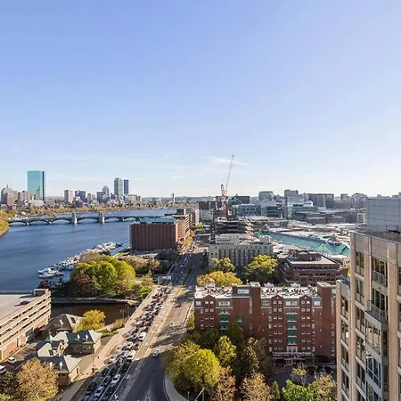 Tranquil 2 Bedroom 2ba With Stunning Views Apartment