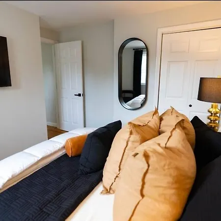 Modern Single Family Minutes From Fort Hill