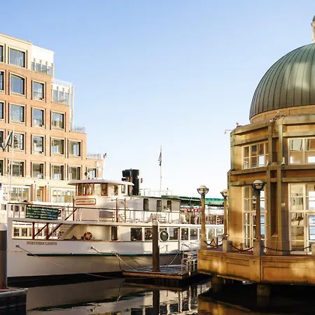 Harbor Hotel