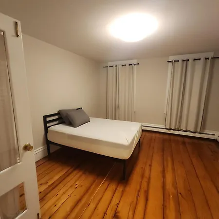 Apartment Charming 2-bedroom In The Historic Bunker Hill Area Of Boston