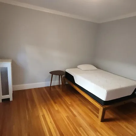 Apartment Ultra Convenient Spacious 3 Bedroom Boston