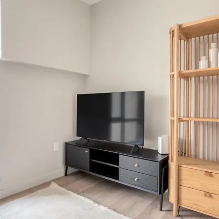 Apartment Burlington Jr 1br W Gym Wd Nr Dining Shops Bos-980 *