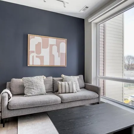 Burlington Jr 1br W Gym Wd Nr Dining Shops Bos-980 *