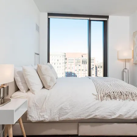 Luxury 2br Backbay Common T-station Roof Lounge Gym Apartment *