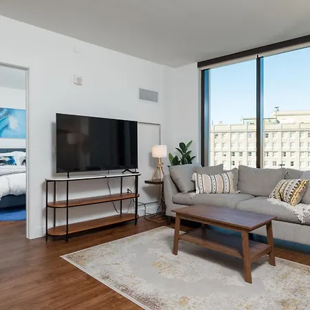 Luxury 2br Backbay Common T-station Roof Lounge Gym Boston