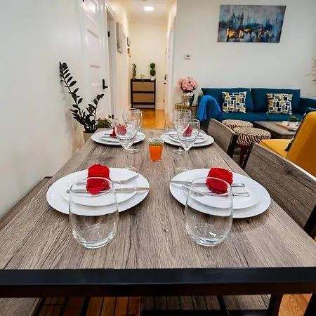 14b-newly Renovated, Uniquely Decorated Boston