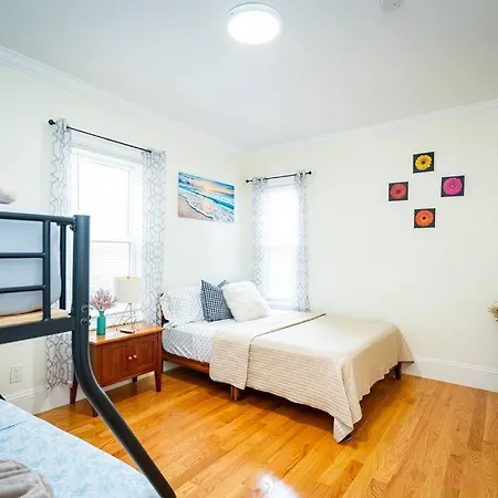 14a-elegant, Newly Renovated In Apartment *