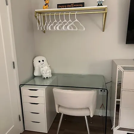 Piers Park Lane Shared House Homestay *