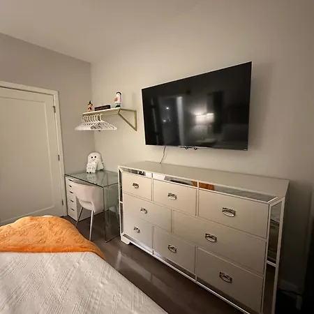 Homestay Piers Park Lane Shared House *