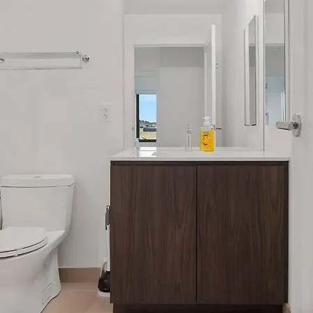 Adorable Modern 2bed 2 Bath Fenway Park